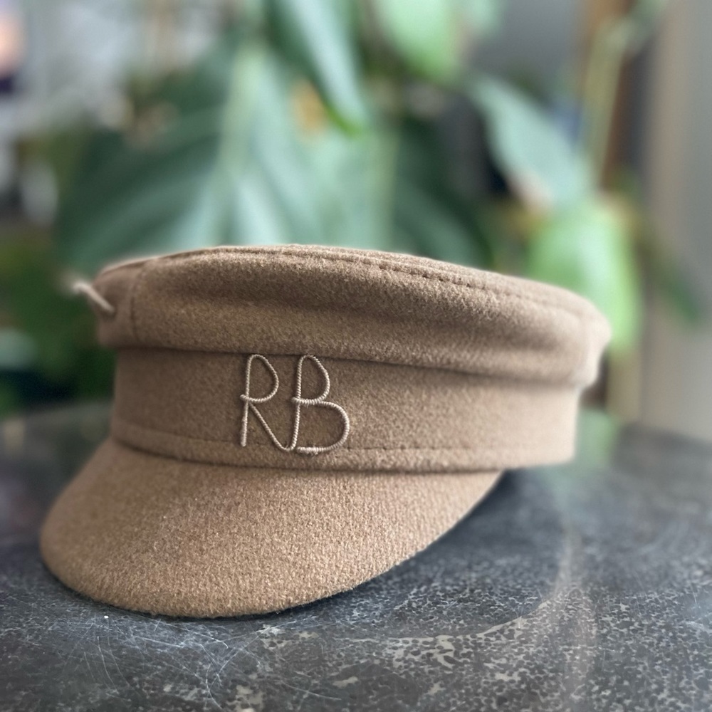 🤎Ruslan Baginskiy Paper Boy Safety Pin Hat🤎